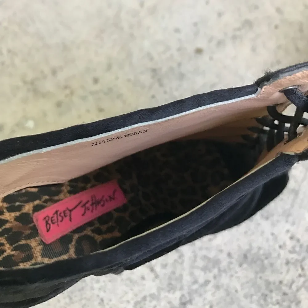 Betsey Johnson don know